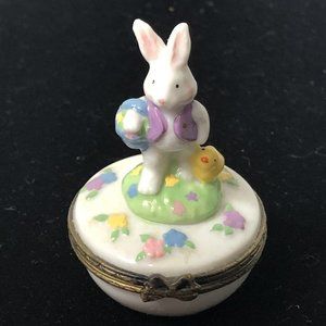 vintage bunny trinket box Midwest of Cannon Falls
